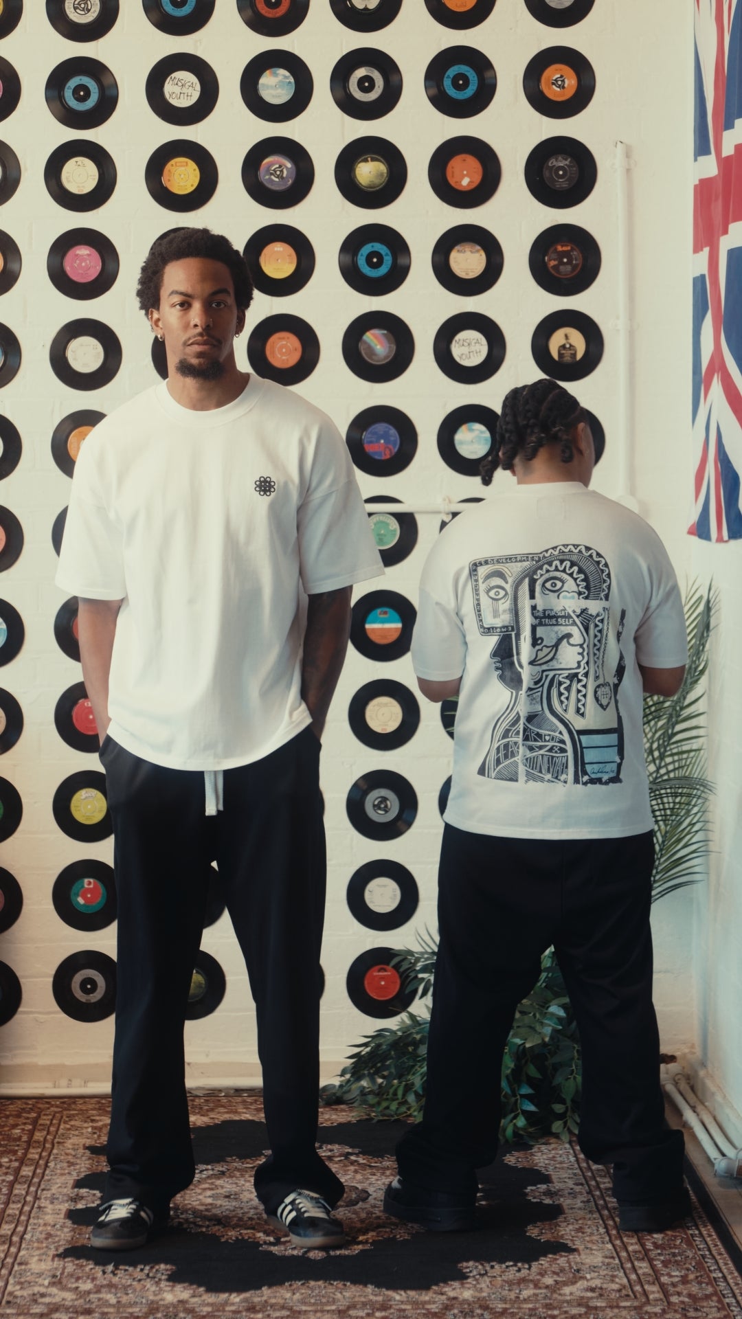 ALA T-SHIRT - WHITE WASHED PRINT