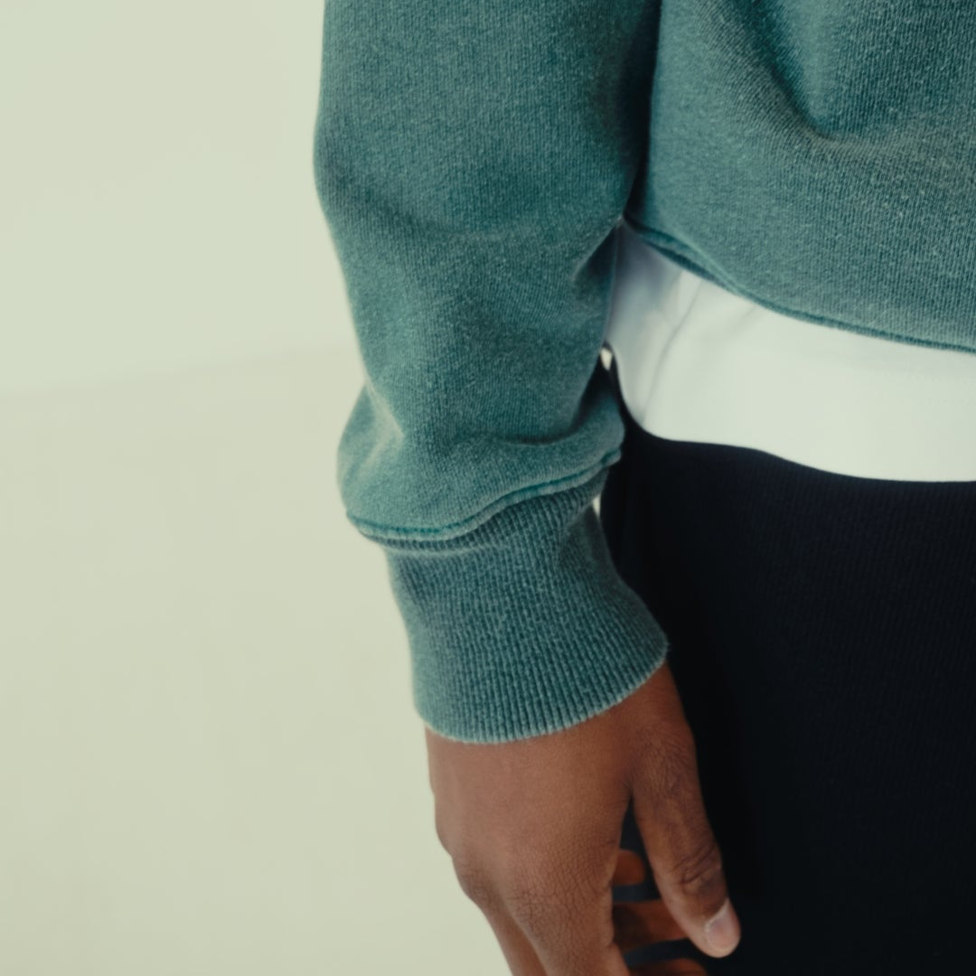 NEXUS TONAL SWEATSHIRT - WASHED GREEN