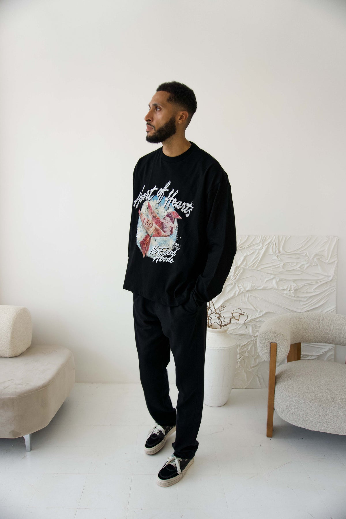 Somewhere in England Long Sleeve Graphic T-Shirt - Black
