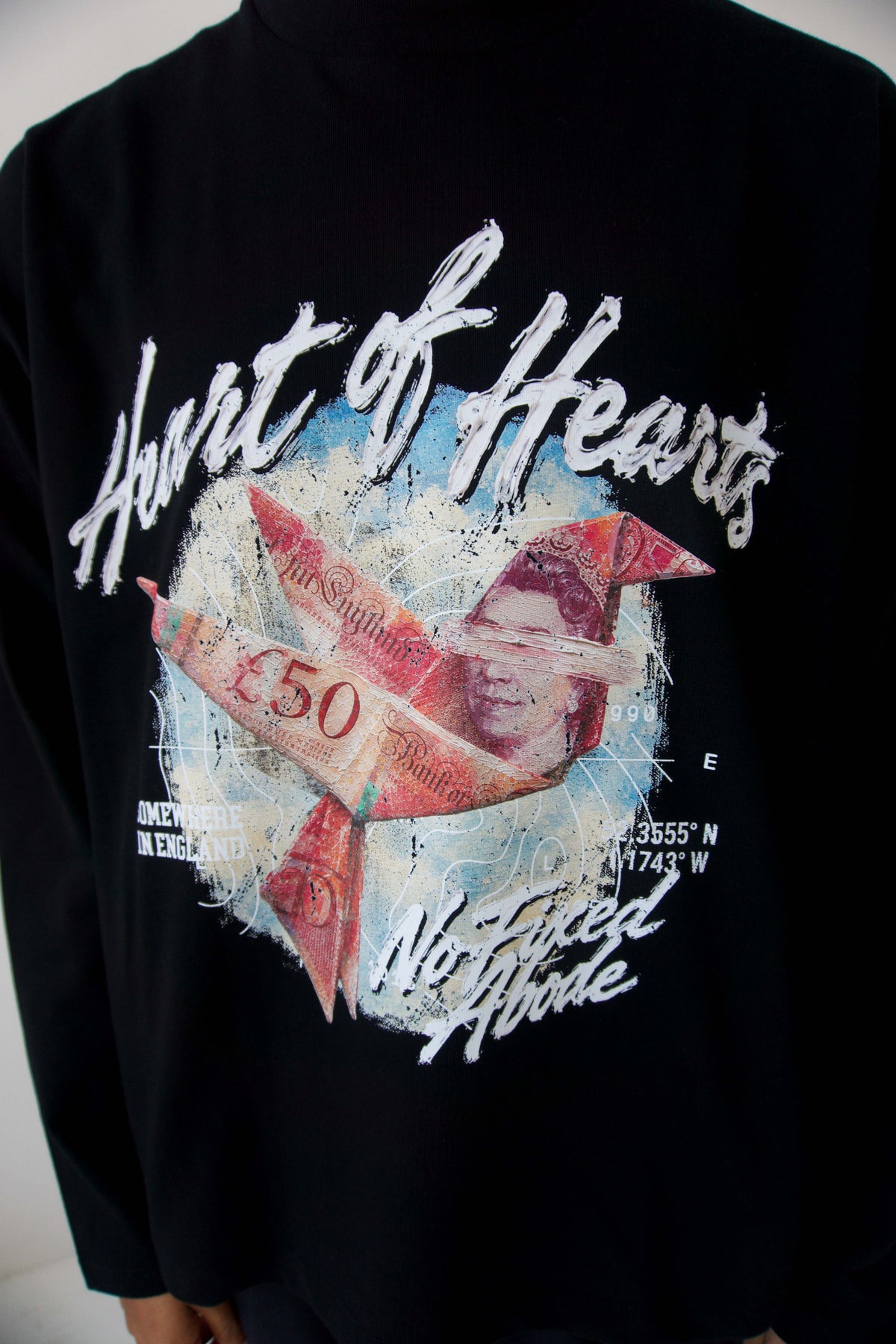 Somewhere in England Long Sleeve Graphic T-Shirt - Black