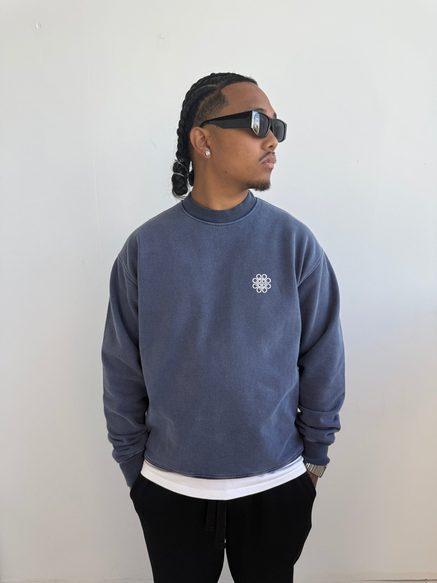 NEXUS SWEATSHIRT - WASHED NAVY