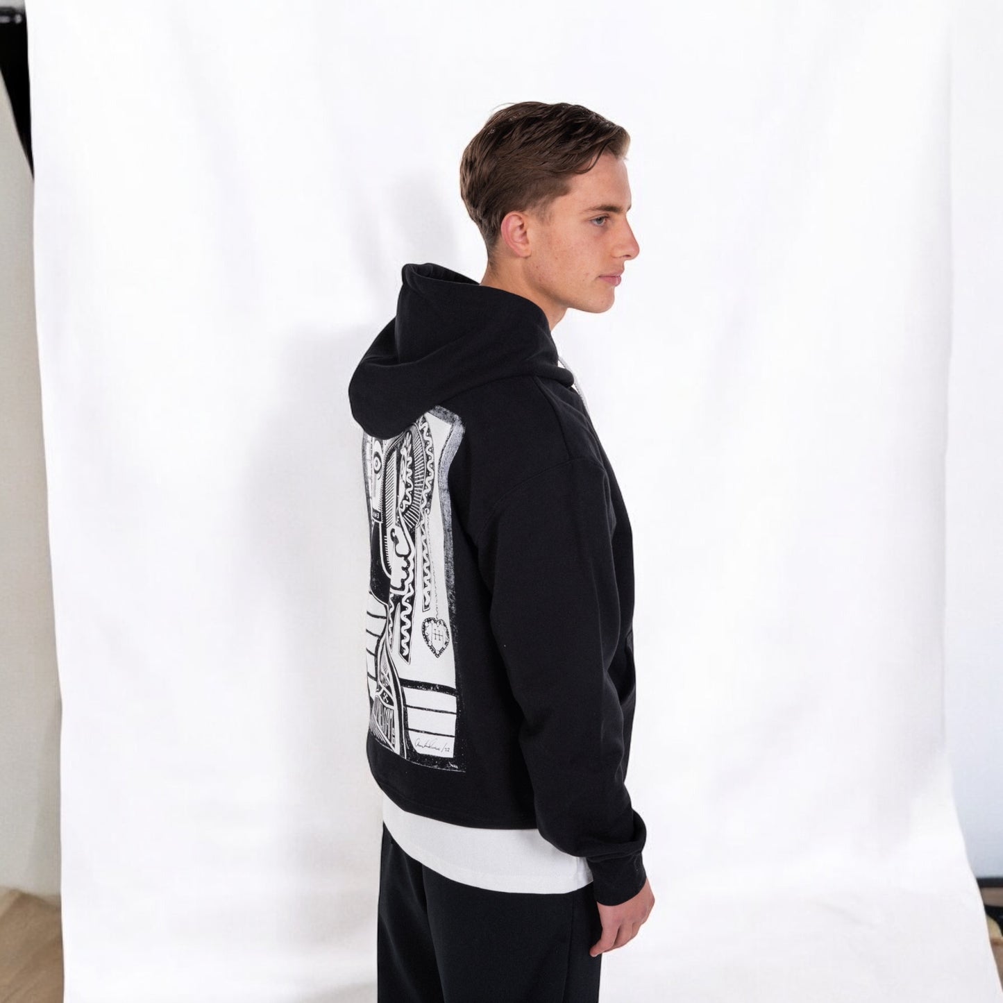 HEAVYWEIGHT BLACK HOODIE  S24 - ALA COLLAB
