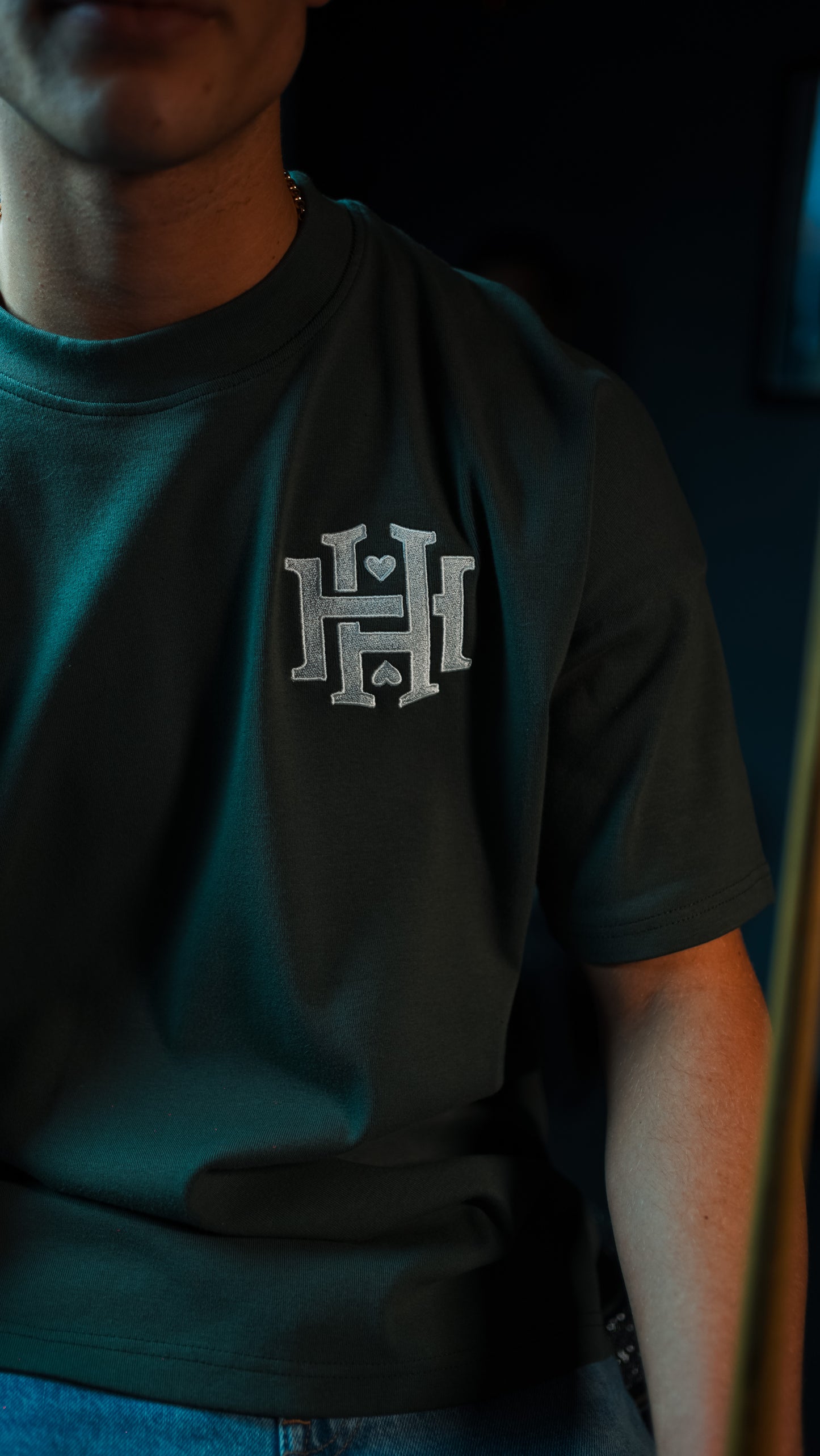 VARSITY T-SHIRT - FOREST GREEN/ECRU