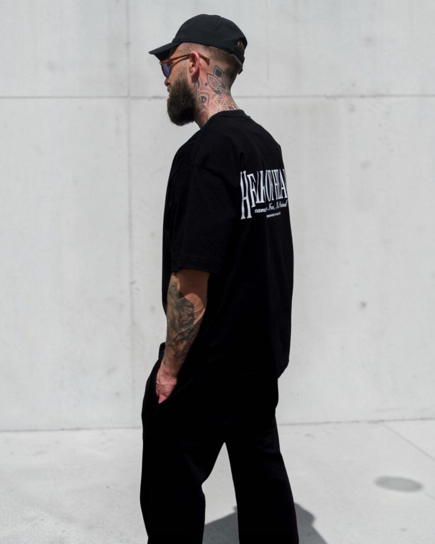 Dreams Are Free Boxy Fit T-Shirt - Black