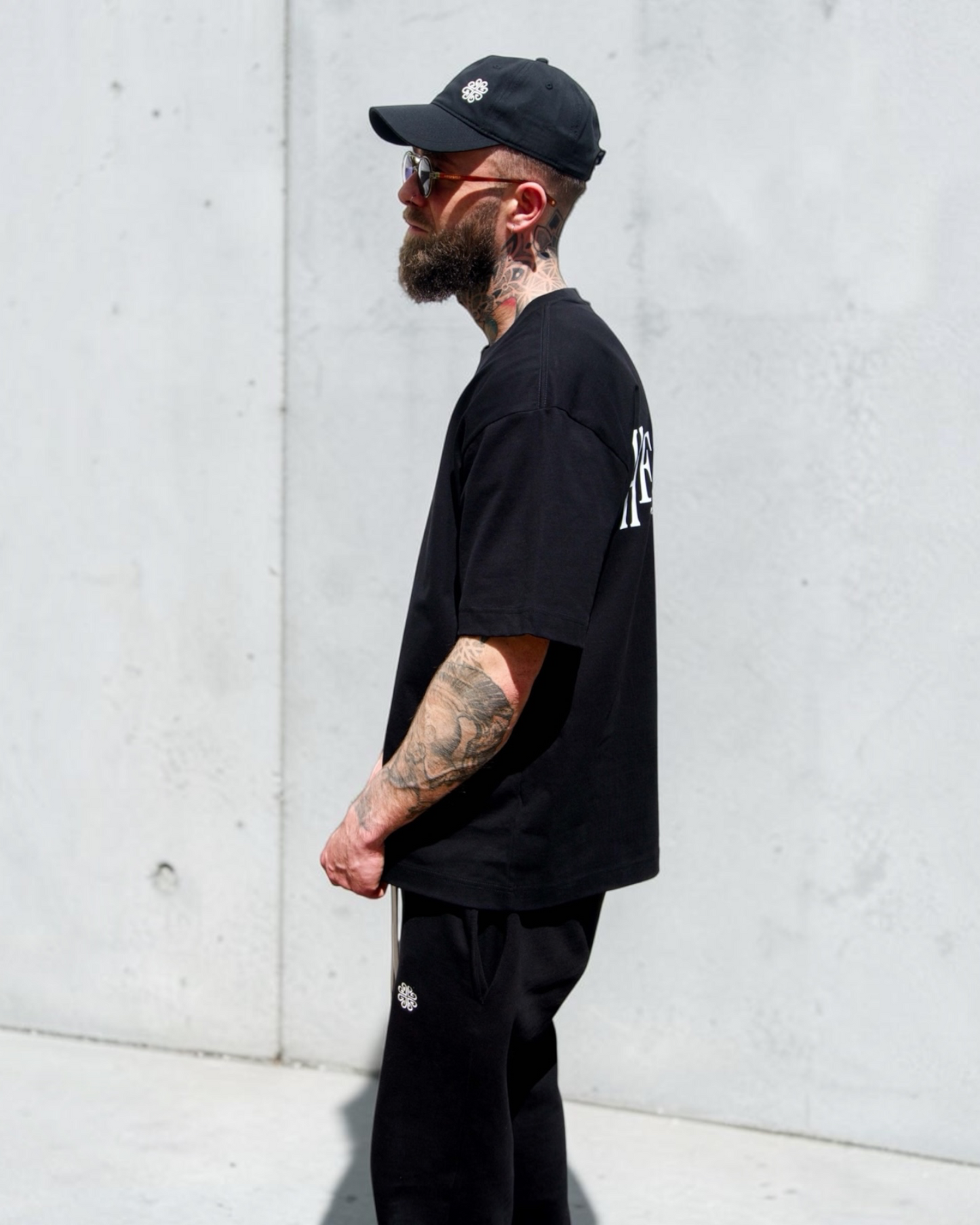Dreams Are Free Boxy Fit T-Shirt - Black