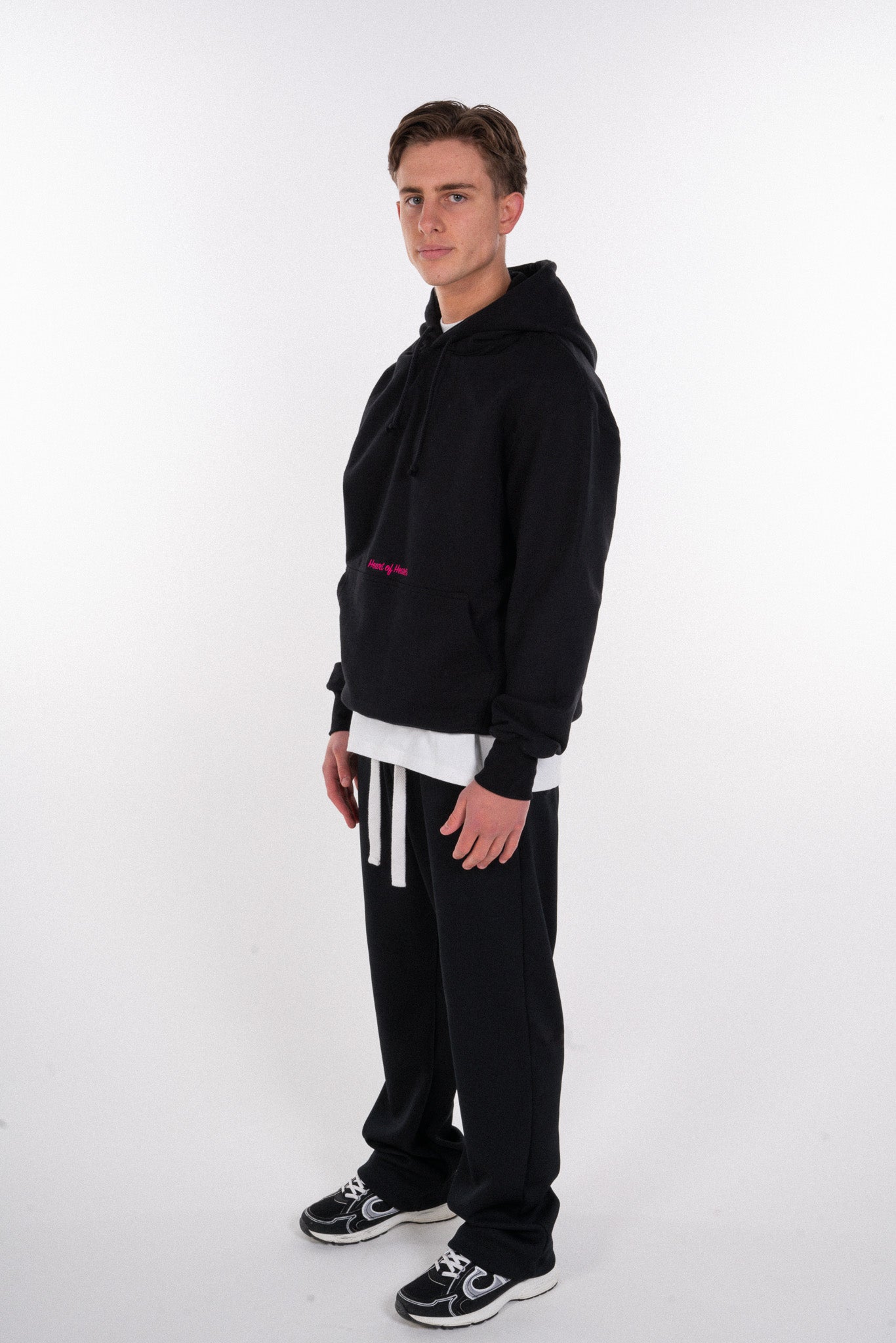 STAPLE BLACK/WHITE RIBBED TROUSERS